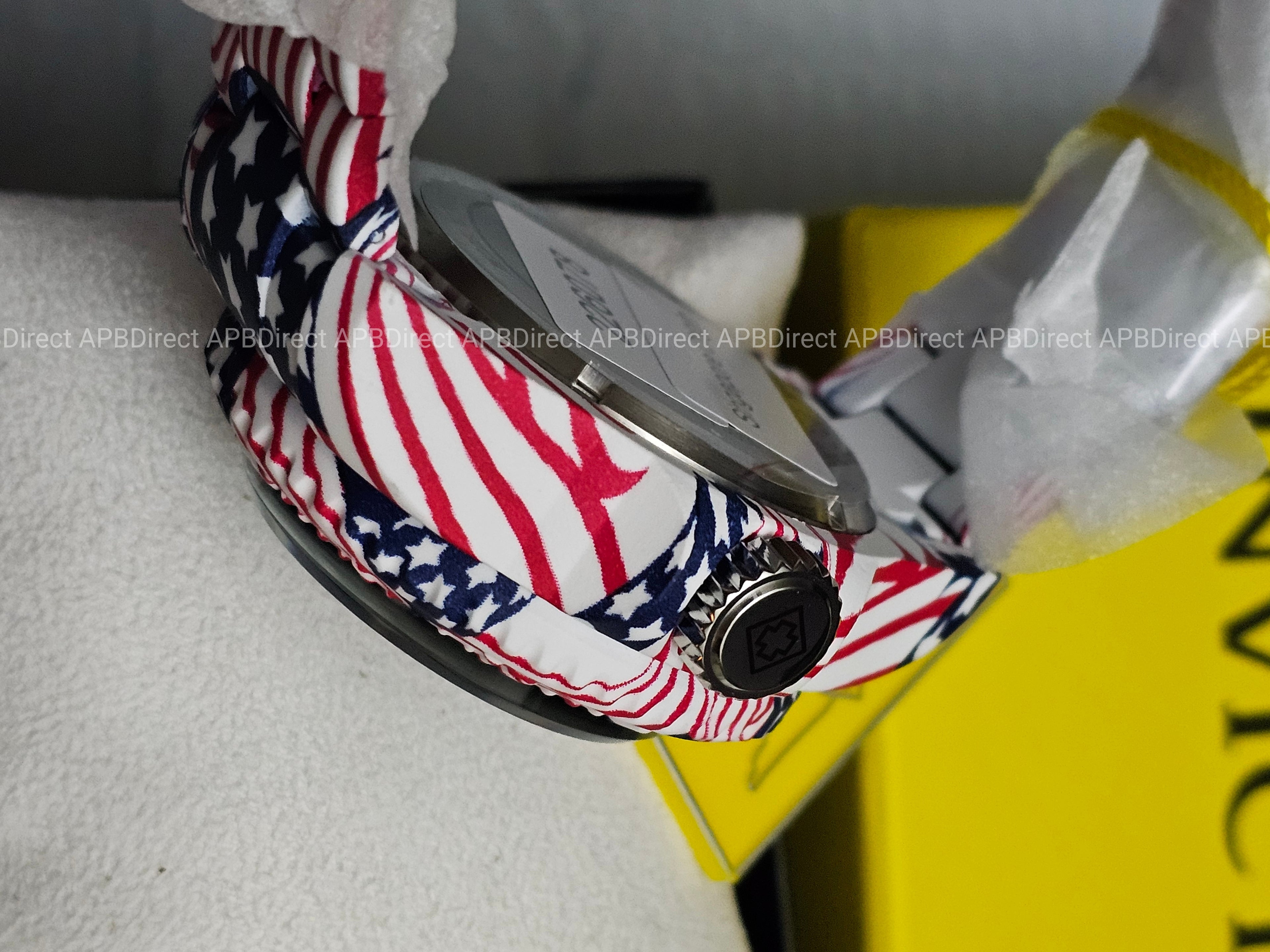 Invicta - HYDROMAX - 1000m USA Swiss 515 HYDROPLATED Stars & Stripes mens watch