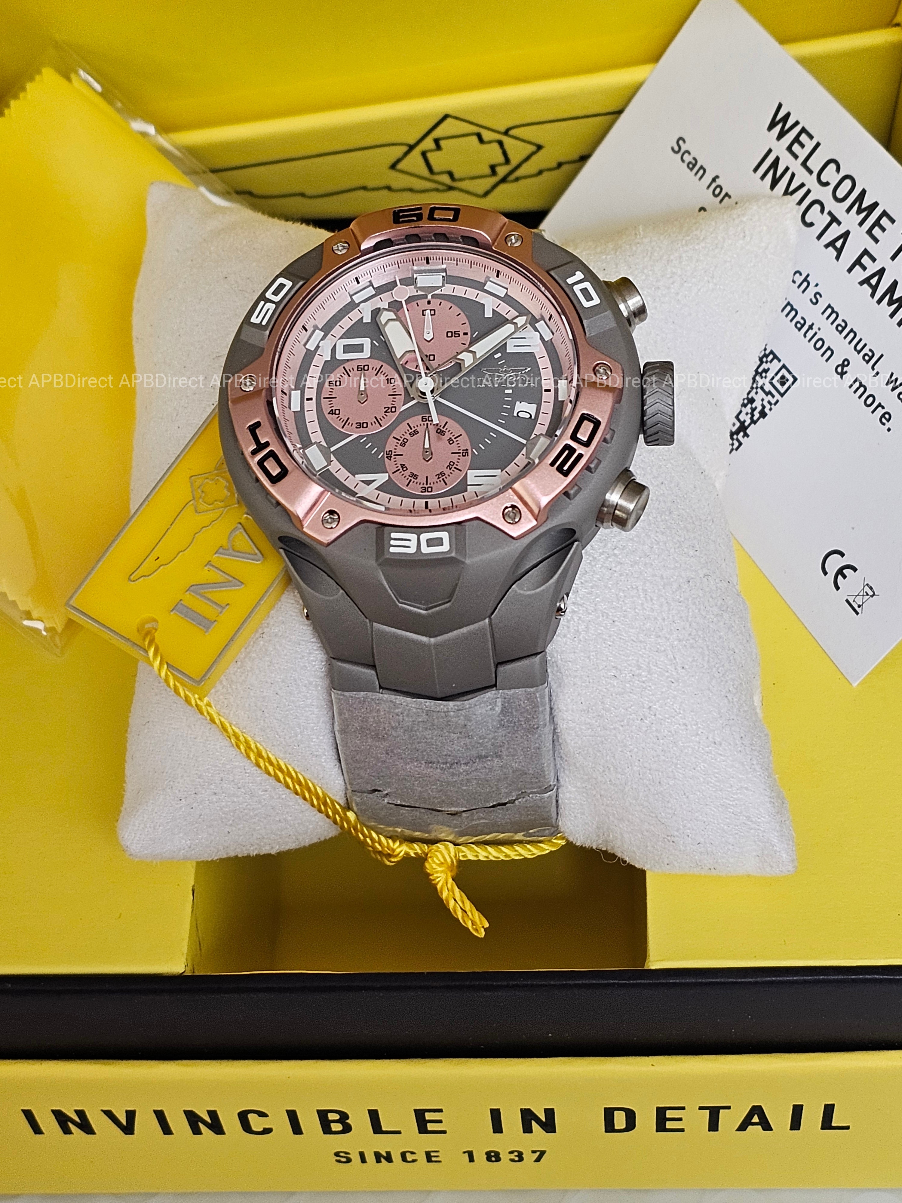 Invicta - Speedway ELITE Shot-Blasted Finish Case & Bracelet Chronograph watch