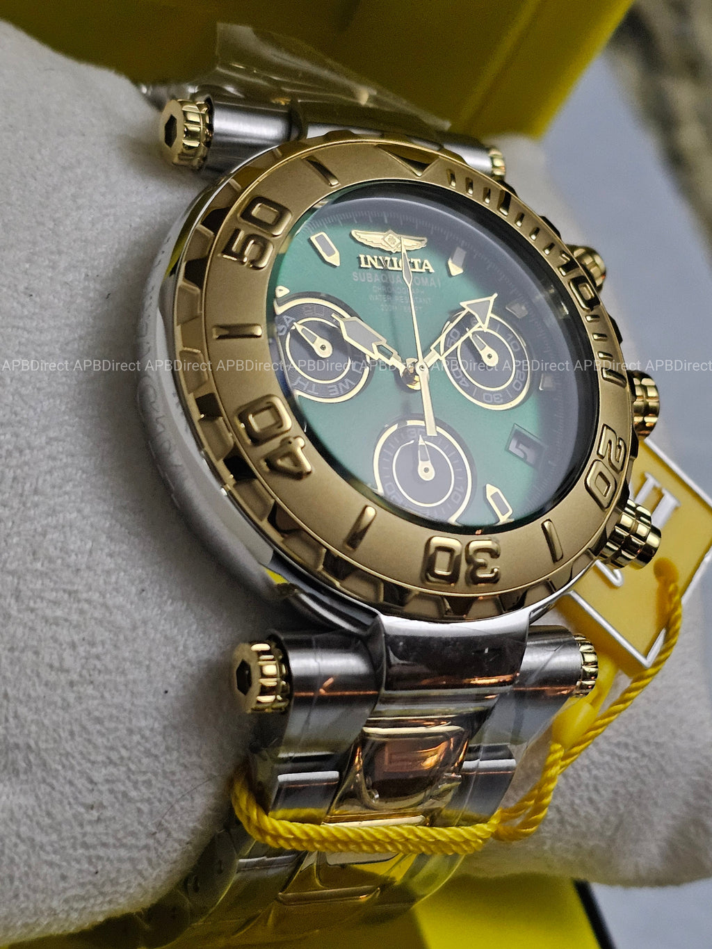 Invicta - Subaqua Noma I - Swiss Z60 Limited Edition Gold Green №381 mens watch